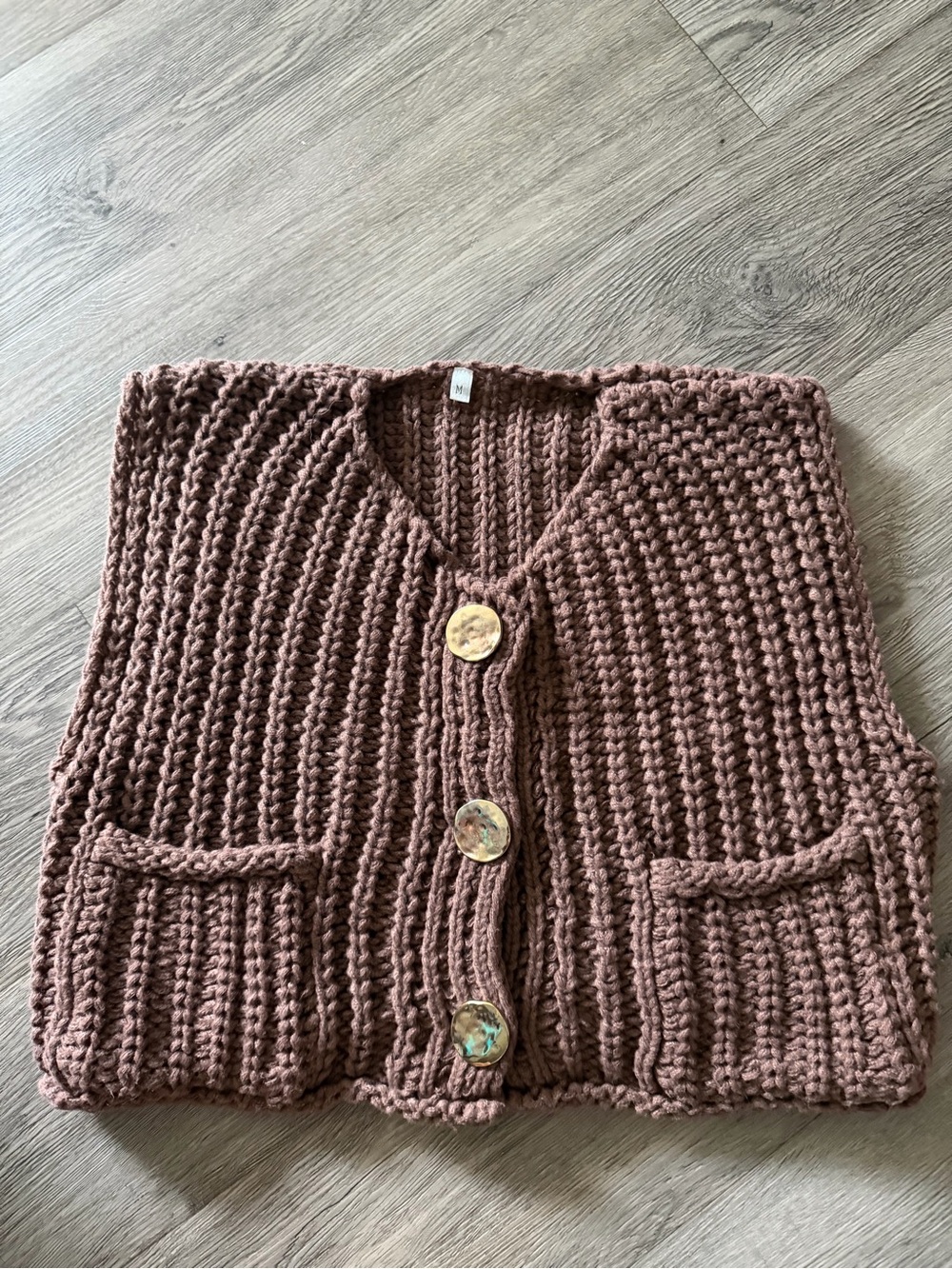Chunky Knit Sleeveless Cardigan Vest in Mauve - Picture 1 of 2